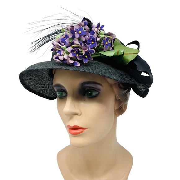 Vintage 1940s Purple Flower Hat Black Straw Cloche Macy\'s New York main image 12